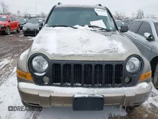 2006 Jeep Liberty Limited with VIN 1J4GL58K86W238011, listed as a IAAI auction lot 41612952 with 161,705 mi miles. Bid and sale history available at carsss.com. Image 15.
