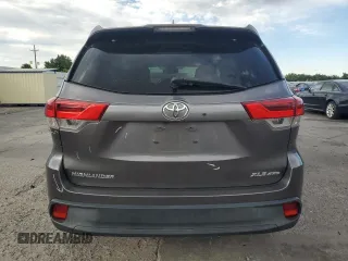 2018 Toyota Highlander SE with VIN 5TDJZRFH8JS538021, listed as a Copart auction lot 63496775 with 43,586 mi miles and Salvage title. Bid and sale history available at DreamBid. Image 6.
