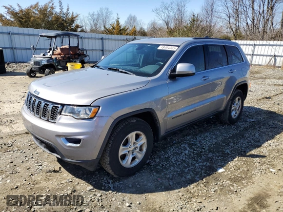 2017 Jeep Grand Cherokee Altitude z VIN 1C4RJFAG1HC656897, wystawiony jako Copart lot #49494305 z przebiegiem 145 254 mil mil oraz Szkoda całkowita • Salvage title. Historia ofert i sprzedaży dostępna na DreamBid. Obrazek 1.