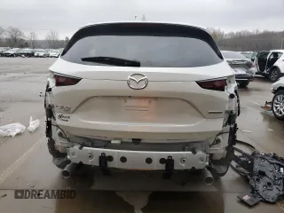 2024 Mazda CX-5 2.5 S Carbon Edition with VIN JM3KFBCL4R0409728, listed as a Copart auction lot 83967354 with 13,185 mi miles and Salvage Title. Bid and sale history available at carsss.com. Image 6.