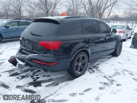 2015 Audi Q7 3.0T S line Prestige with VIN WA1DGAFE0FD015373, listed as a IAAI auction lot 41238539 with 111,161 mi miles. Bid and sale history available at carsss.com. Image 4.