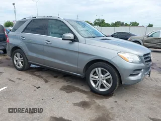 2013 Mercedes-Benz M 350 with VIN 4JGDA5HB9DA242959, listed as a IAAI auction lot 42447266 with 90,782 mi miles and . Bid and sale history available at DreamBid. Image 1.
