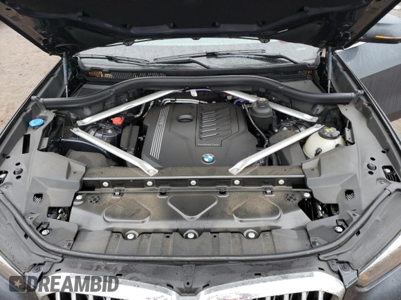 2021 BMW X5 xDrive40i with VIN 5UXCR6C0XM9F92513, listed as a Copart auction lot 42913123 with 18,378 mi miles and . Bid and sale history available at DreamBid. Image 13.