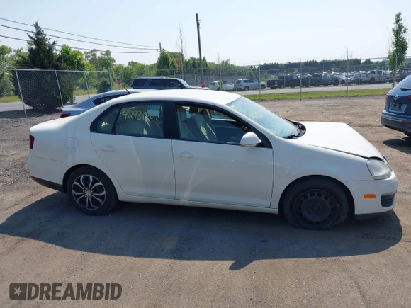 2008 Volkswagen Jetta S with VIN 3VWJZ71K08M131499, listed as a IAAI auction lot 42431708 with 90,512 mi miles and . Bid and sale history available at DreamBid. Image 13.