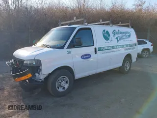 2018 Chevrolet Express Cargo Van with VIN 1GCWGAFG4J1338478, listed as a IAAI auction lot 41588218 with 88,990 mi miles. Bid and sale history available at carsss.com. Image 18.