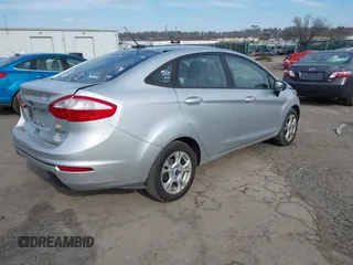 2014 Ford Fiesta SE with VIN 3FADP4BJXEM150573, listed as a IAAI auction lot 41598139 with Not Provided miles. Bid and sale history available at carsss.com. Image 4.