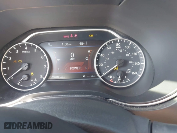2017 Nissan Maxima Platinum with VIN 1N4AA6AP2HC435795, listed as a IAAI auction lot 42212200 with 109,784 mi miles and . Bid and sale history available at DreamBid. Image 7.