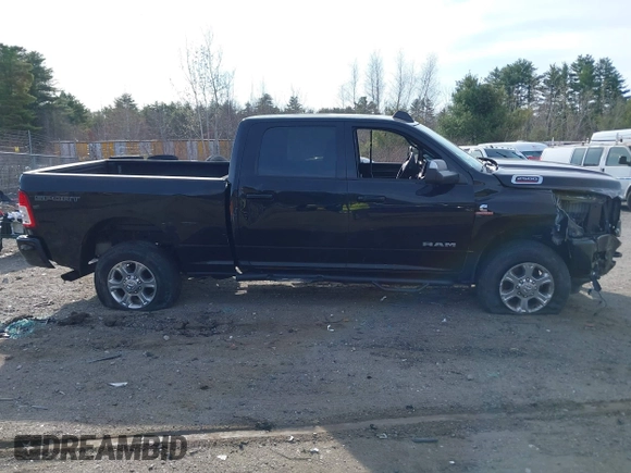 2020 Ram 2500 Big Horn with VIN 3C6UR5DL1LG115240, listed as a IAAI auction lot 42073613 with 44,418 mi miles and . Bid and sale history available at DreamBid. Image 13.