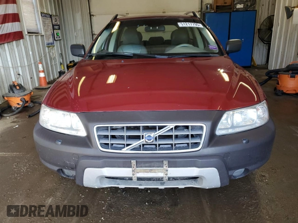 2005 Volvo XC70 with VIN YV1SZ592251185566, listed as a Copart auction lot 51217795 with 144,776 mi miles and Salvage Title. Bid and sale history available at DreamBid. Image 5.