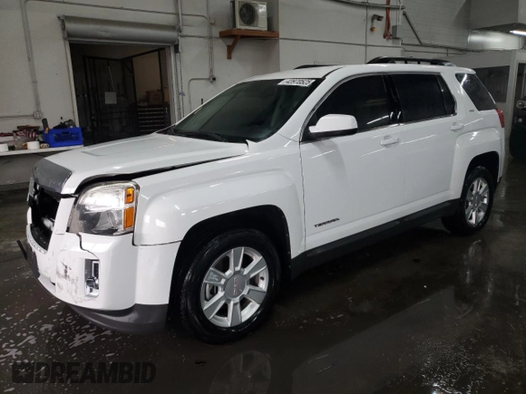 2012 GMC Terrain SLT-1 with VIN 2GKFLVE55C6180580, listed as a Copart auction lot 43970525 with 135,094 mi miles and Salvage Title. Bid and sale history available at carsss.com. Image 1.