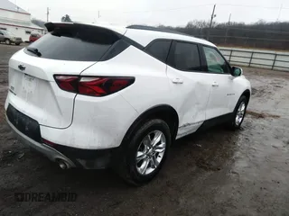 2022 Chevrolet Blazer LT with VIN 3GNKBJRS5NS140811, listed as a IAAI auction lot 41208168 with 61,140 mi miles and . Bid and sale history available at DreamBid. Image 4.