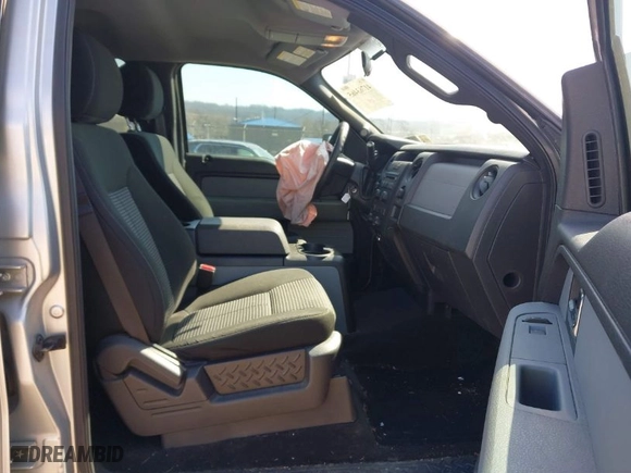2014 Ford F-150 XL with VIN 1FTFW1EF2EFC89236, listed as a IAAI auction lot 41763465 with 133,772 mi miles. Bid and sale history available at carsss.com. Image 5.