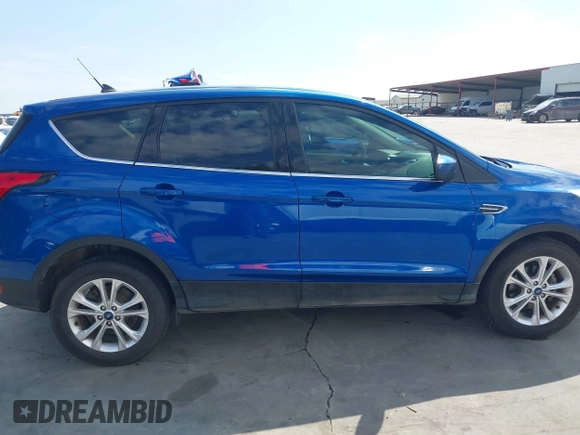 2019 Ford Escape SE with VIN 1FMCU0GD4KUB77720, listed as a IAAI auction lot 41681062 with 94,280 mi miles. Bid and sale history available at carsss.com. Image 13.