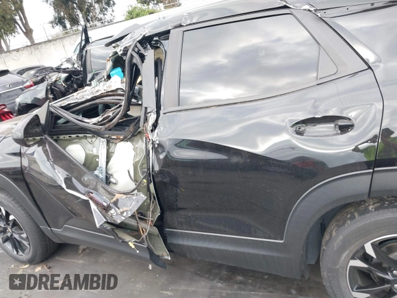 2022 Chevrolet TrailBlazer LT with VIN KL79MPS26NB010883, listed as a IAAI auction lot 41812015 with 61,508 mi miles and . Bid and sale history available at DreamBid. Image 15.