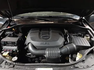 2011 Jeep Grand Cherokee 70th Anniversary with VIN 1J4RR4GG3BC566690, listed as a IAAI auction lot 41810545 with 173,886 mi miles. Bid and sale history available at carsss.com. Image 10.