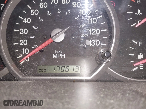 2003 Kia Sedona LX with VIN KNDUP131336390410, listed as a IAAI auction lot 41602426 with 170,613 mi miles. Bid and sale history available at carsss.com. Image 7.
