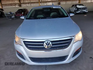 2009 Volkswagen CC Sport with VIN WVWML73C29E550081, listed as a Copart auction lot 72284494 with 130,832 mi miles and Salvage Title. Bid and sale history available at carsss.com. Image 5.