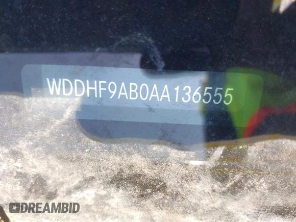 2010 Mercedes-Benz E-Class E 550 Luxury with VIN WDDHF9AB0AA136555, listed as a IAAI auction lot 42069576 with 129,775 mi miles. Bid and sale history available at carsss.com. Image 12.