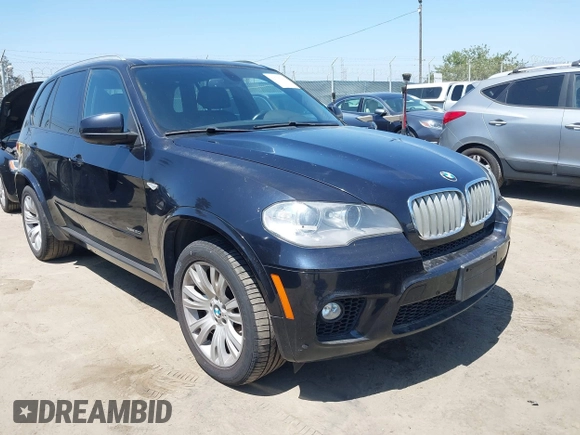 2013 BMW X5 xDrive50i with VIN 5UXZV8C5XD0C15908, listed as a IAAI auction lot 42536233 with 190,627 mi miles and . Bid and sale history available at DreamBid. Image 1.