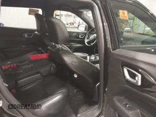 2023 Jeep Compass (RED) Edition z VIN 3C4NJDCN0PT532766, wystawiony jako IAAI lot #41814558 z przebiegiem 22 690 mil mil oraz . Historia ofert i sprzedaży dostępna na DreamBid. Obrazek 8.