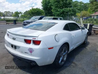 2013 Chevrolet Camaro LT with VIN 2G1FC1E39D9184322, listed as a IAAI auction lot 42182333 with Not provided miles and . Bid and sale history available at DreamBid. Image 4.