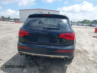 2015 Audi Q7 Premium Plus с VIN WA1LMAFE8FD010524, выставлен на аукционе IAAI как лот 42537264 с пробегом 181 016 миль миль и . История ставок и продаж доступна на DreamBid. Изображение 17.