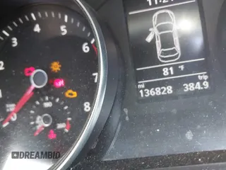 2018 Volkswagen Passat S z VIN 1VWAA7A39JC006444, wystawiony jako IAAI lot #42233008 z przebiegiem 136 828 mil mil oraz . Historia ofert i sprzedaży dostępna na DreamBid. Obrazek 15.