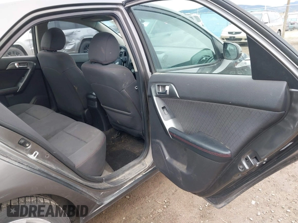 2013 Kia Forte SX с VIN KNAFW4A39D5733596, выставлен на аукционе IAAI как лот 41901921 с пробегом 185 164 миль миль и . История ставок и продаж доступна на DreamBid. Изображение 8.