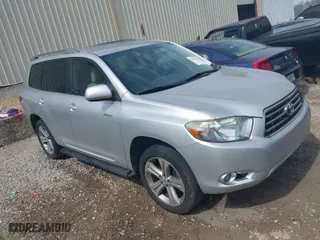 2008 Toyota Highlander Sport with VIN JTEDS43A682015430, listed as a IAAI auction lot 41690792 with 188,416 mi miles. Bid and sale history available at carsss.com. Image 1.
