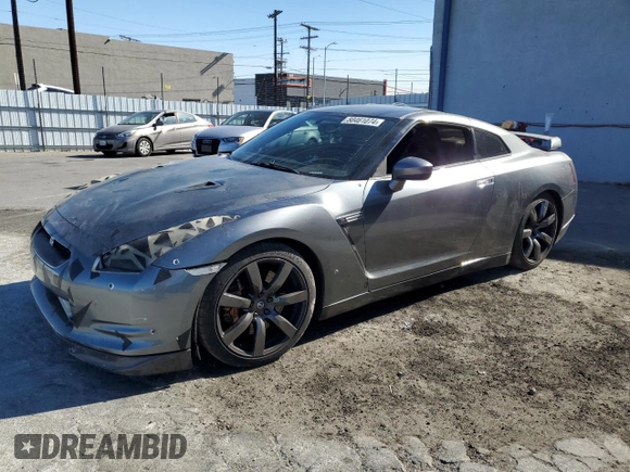 2010 Nissan GT-R Premium с VIN JN1AR5EF5AM231400, выставлен на аукционе Copart как лот 80461074 с пробегом 53 103 миль миль и Списание • Salvage title. История ставок и продаж доступна на DreamBid. Изображение 1.
