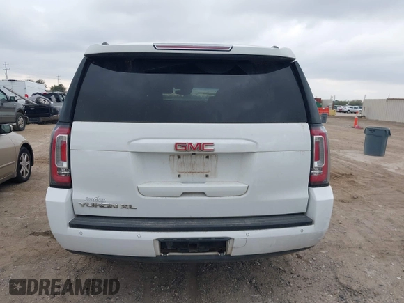 2019 GMC Yukon XL SLT with VIN 1GKS1GKC1KR384332, listed as a IAAI auction lot 41232450 with 109,219 mi miles. Bid and sale history available at carsss.com. Image 17.