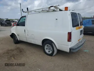 2001 Chevrolet Astro Cargo with VIN 1GCDM19W61B141888, listed as a Copart auction lot 45130465 with Not Provided miles and Salvage Title. Bid and sale history available at carsss.com. Image 2.