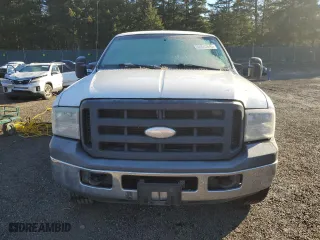 2006 Ford Super Duty F-250 XL with VIN 1FTSX21P06EC40690, listed as a Copart auction lot 44842845 with 199,100 mi miles and Clean Title. Bid and sale history available at carsss.com. Image 5.