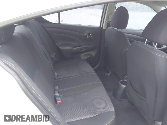 2018 Nissan Versa SV with VIN 3N1CN7AP0JL877856, listed as a IAAI auction lot 41056511 with 92,454 mi miles. Bid and sale history available at carsss.com. Image 8.