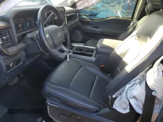 2023 Ford F-350 XL with VIN 1FT8W3BM0PEC08475, listed as a Copart auction lot 43587265 with 38,805 mi miles and Salvage Title. Bid and sale history available at DreamBid. Image 7.