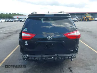 2018 Toyota Sienna XLE Auto Access Seat с VIN 5TDYZ3DC4JS962153, выставлен на аукционе IAAI как лот 42625213 с пробегом 75 006 миль миль и . История ставок и продаж доступна на DreamBid. Изображение 17.