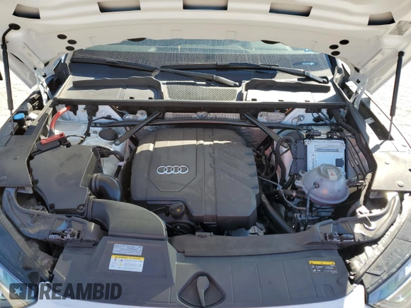 2024 Audi Q5 Premium Plus with VIN WA1BBAFY3R2040820, listed as a Copart auction lot 77135564 with 12,716 mi miles and Salvage title. Bid and sale history available at DreamBid. Image 13.
