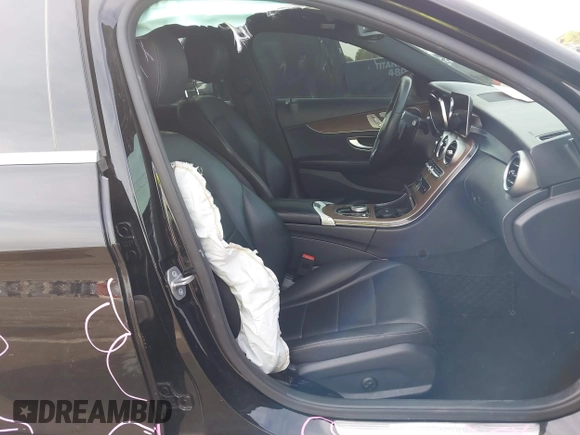 2019 Mercedes-Benz C 300 with VIN WDDWF8DB3KR512990, listed as a IAAI auction lot 40946726 with 116,494 mi miles and . Bid and sale history available at DreamBid. Image 5.
