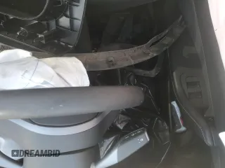 2022 Tesla Model Y Long Range z VIN 7SAYGDEE5NF367885, wystawiony jako Copart lot #52944795 z przebiegiem Nie podano mil oraz Szkoda całkowita • Salvage title. Historia ofert i sprzedaży dostępna na DreamBid. Obrazek 9.