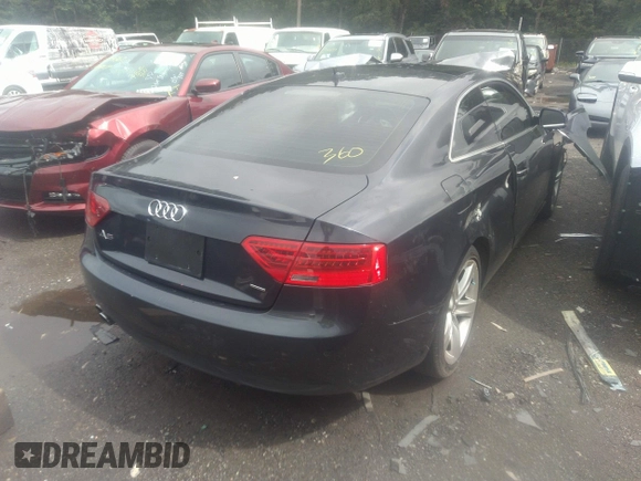 2013 Audi A5 Prestige z VIN WAUVFAFR6DA026826, wystawiony jako IAAI lot #37101768 z przebiegiem Nie podano mil oraz . Historia ofert i sprzedaży dostępna na DreamBid. Obrazek 4.