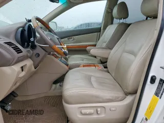 2008 Lexus RX 350 z VIN 2T2HK31UX8C084776, wystawiony jako Copart lot #51800445 z przebiegiem 151 511 mil mil oraz Szkoda całkowita • Salvage title. Historia ofert i sprzedaży dostępna na DreamBid. Obrazek 7.
