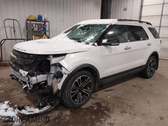 2013 Ford Explorer Sport with VIN 1FM5K8GT2DGC24829, listed as a IAAI auction lot 41722533 with 124,240 mi miles and . Bid and sale history available at carsss.com. Image 18.