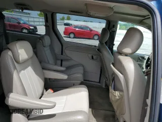 2005 Chrysler Town & Country Touring with VIN 2C4GP54L85R395604, listed as a Copart auction lot 65786054 with 235,271 mi miles and Salvage Title. Bid and sale history available at DreamBid. Image 11.
