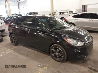 2013 Hyundai Accent GS z VIN KMHCT5AE6DU065814, wystawiony jako IAAI lot #41298222 z przebiegiem 116 218 mil mil oraz . Historia ofert i sprzedaży dostępna na DreamBid. Obrazek 1.