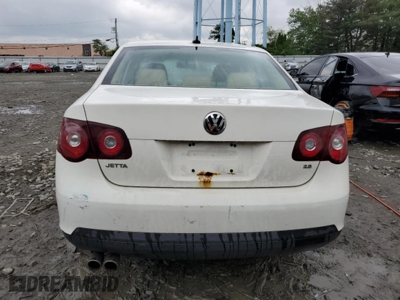 2008 Volkswagen Jetta SE with VIN 3VWRM71K48M003901, listed as a Copart auction lot 59079425 with 137,751 mi miles and Salvage title. Bid and sale history available at DreamBid. Image 6.