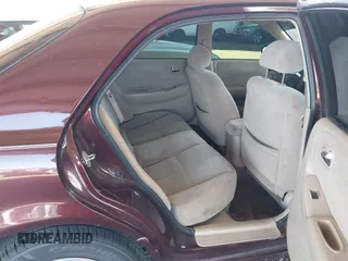 2002 Mazda 626 LX with VIN 1YVGF22C225291987, listed as a IAAI auction lot 41863018 with 111,362 mi miles. Bid and sale history available at carsss.com. Image 8.
