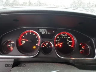 2013 GMC Acadia SLE z VIN 1GKKVPKD6DJ262919, wystawiony jako Copart lot #50037295 z przebiegiem 120 844 mil mil oraz Szkoda całkowita • Salvage title. Historia ofert i sprzedaży dostępna na DreamBid. Obrazek 9.