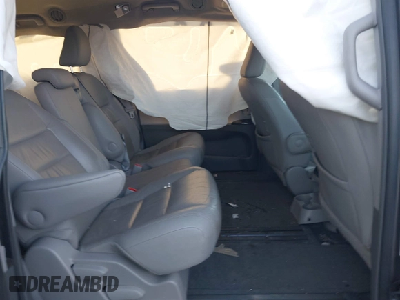 2017 Toyota Sienna XLE Auto Access Seat with VIN 5TDYZ3DC3HS880828, listed as a IAAI auction lot 41609436 with 106,855 mi miles and . Bid and sale history available at DreamBid. Image 8.