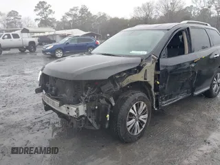2018 Nissan Pathfinder SV with VIN 5N1DR2MN7JC652781, listed as a IAAI auction lot 41743833 with 68,469 mi miles. Bid and sale history available at carsss.com. Image 6.