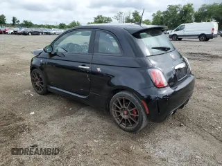 2017 FIAT 500 Abarth z VIN 3C3CFFFH8HT621291, wystawiony jako Copart lot #63133054 z przebiegiem 117 544 mil mil oraz Szkody całkowita. Historia ofert i sprzedaży dostępna na DreamBid. Obrazek 2.